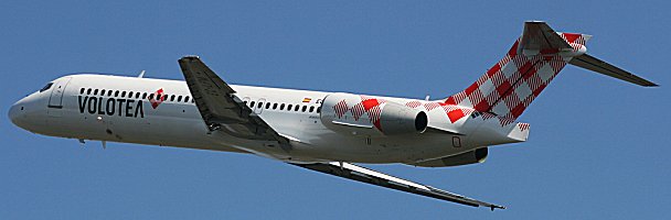 ec-lpm-volotea-airlines-boeing-717-2bl_PlanespottersNet_262918